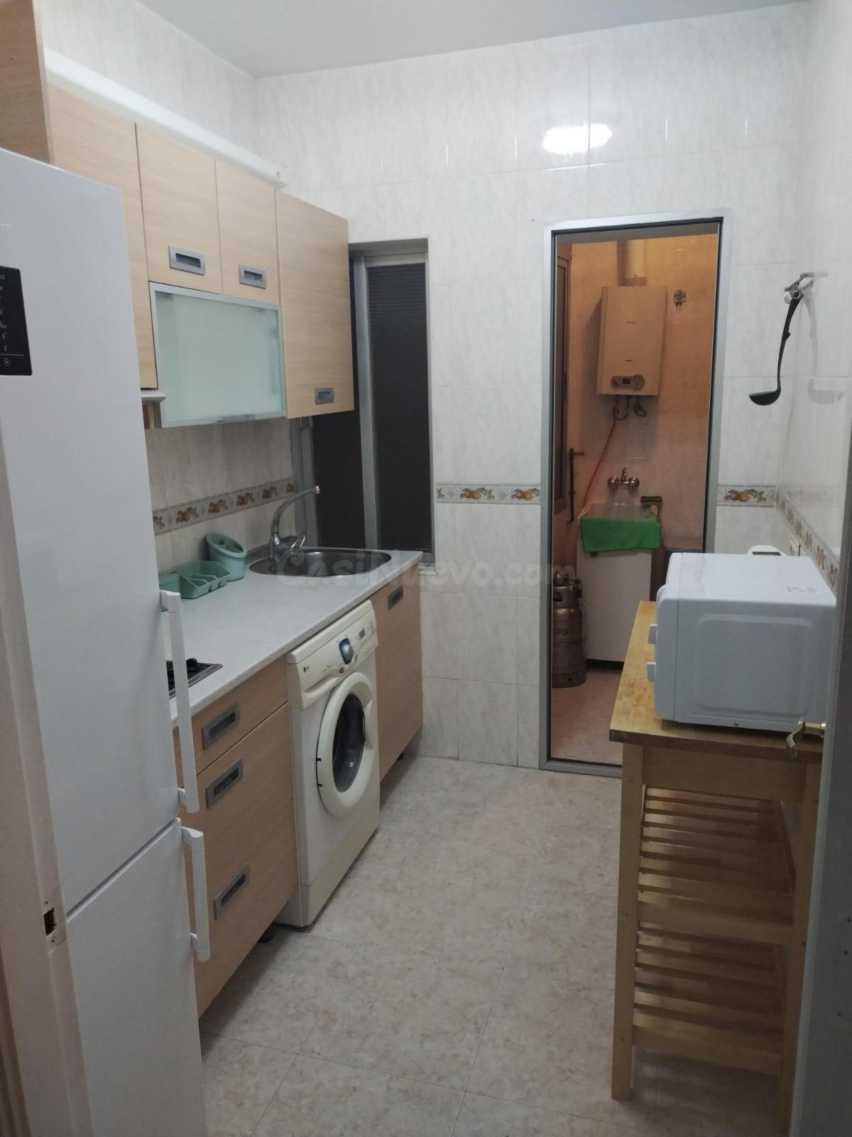 Piso para estudiantes en Avenida Pablo Picasso, zona Cervant - foto 2