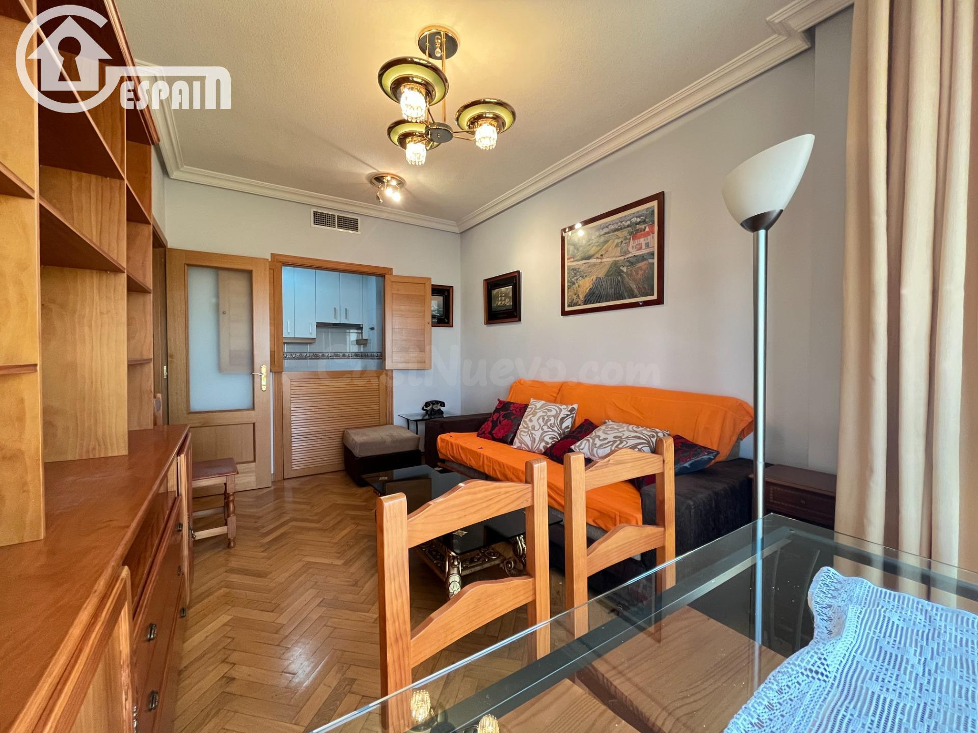 PISO EN URBANIZACIÓN CON PISCINA - foto 4