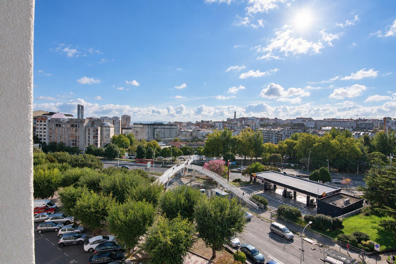 Piso con reforma íntegra a estrenar, y con vistas, al lado d - foto 3