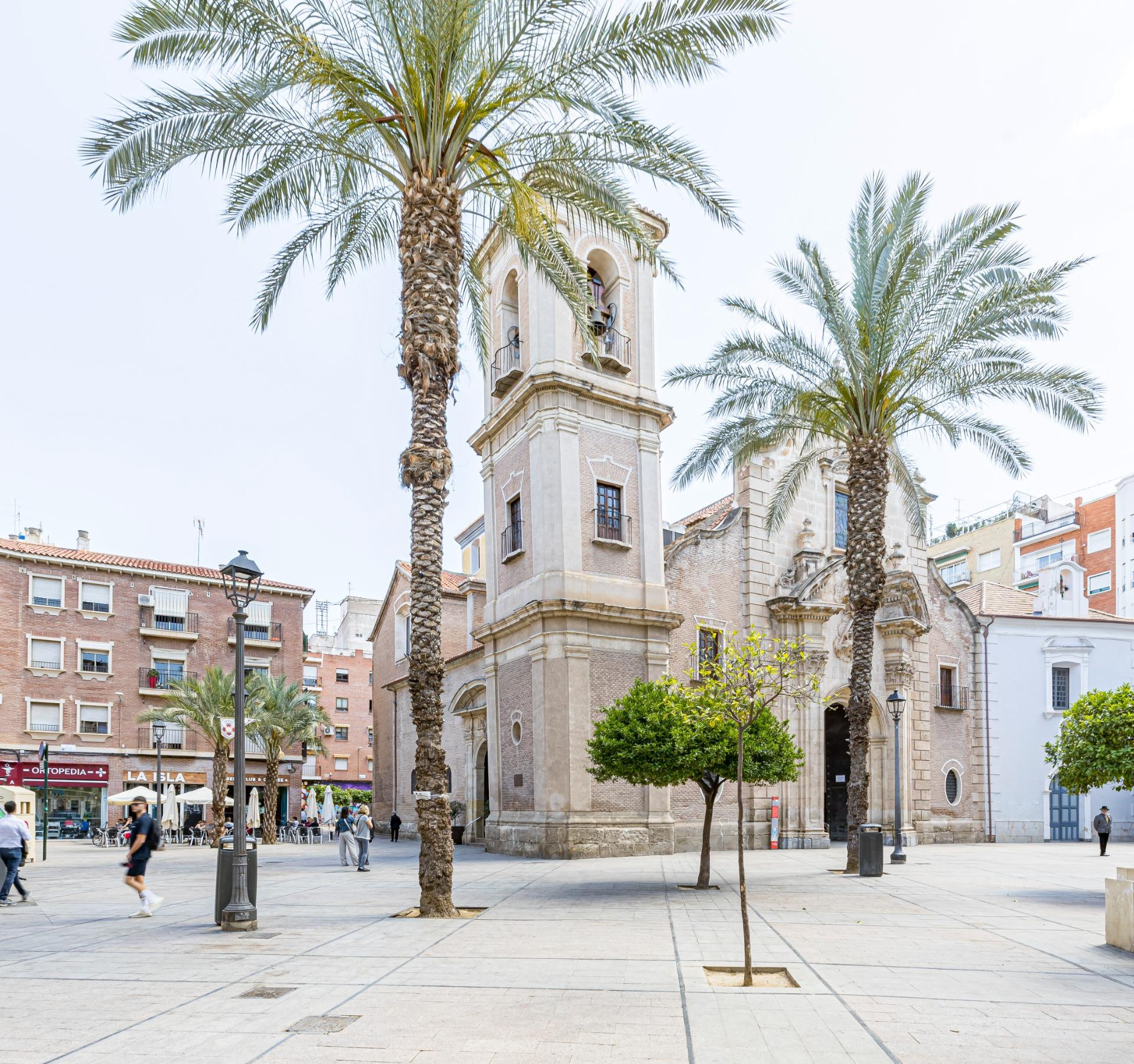 PLAZA DE GARAJE EN VENTA EN SANTA EULALIA !!!!!