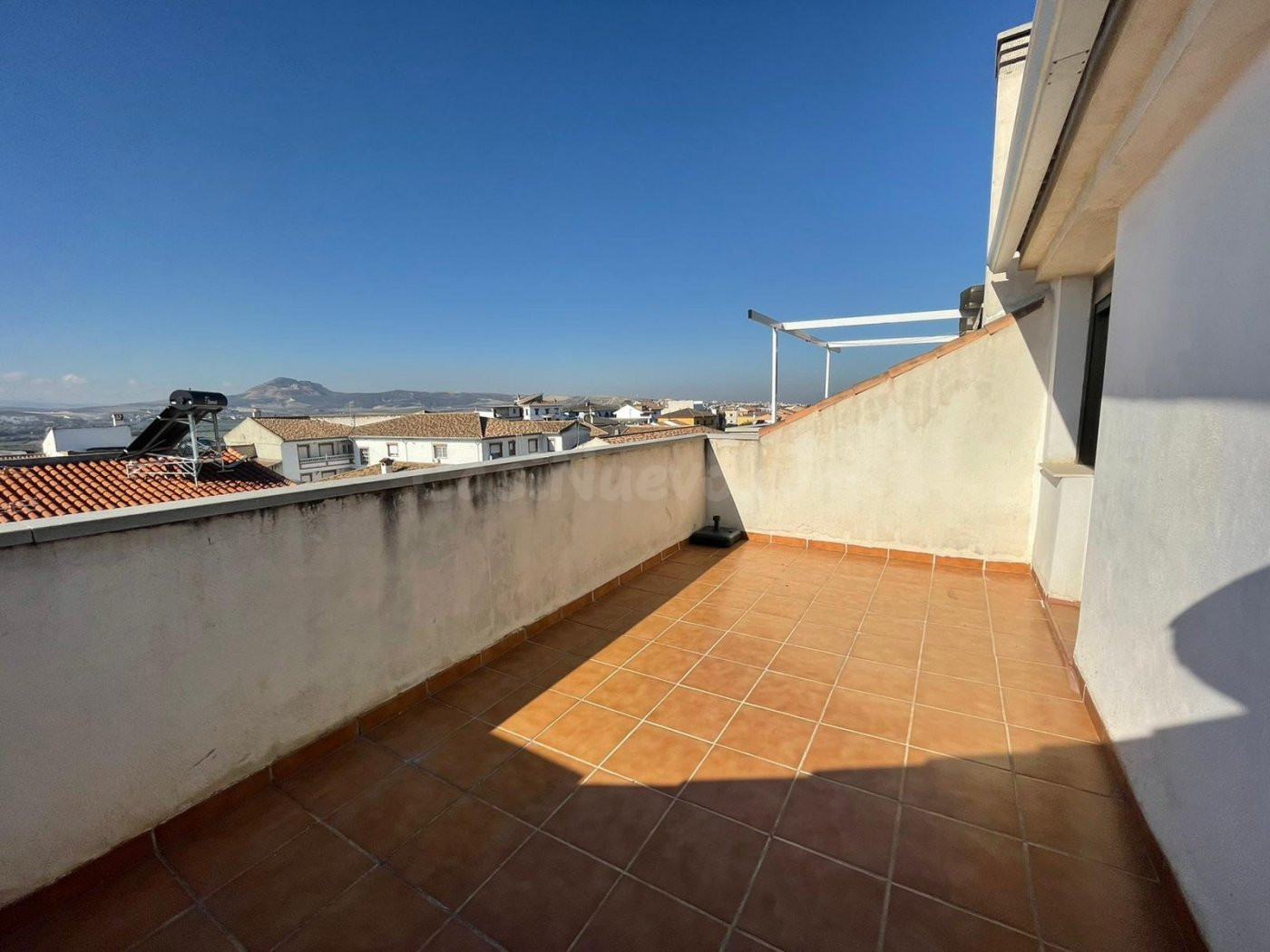Ático dúplex en Alhendín - foto 4