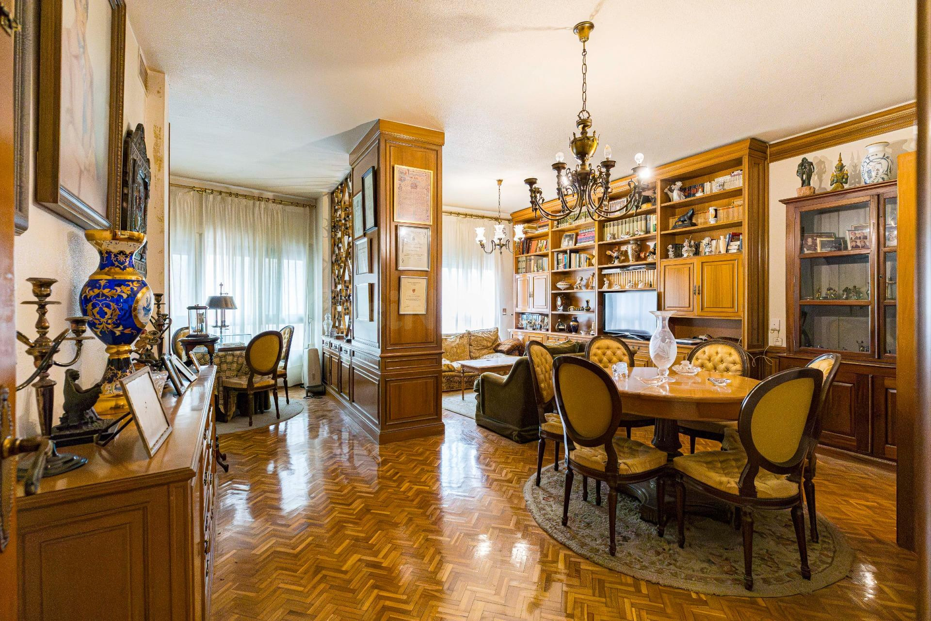 Magnífica vivienda en venta en Plaza Carlos III junto al pas - foto 5