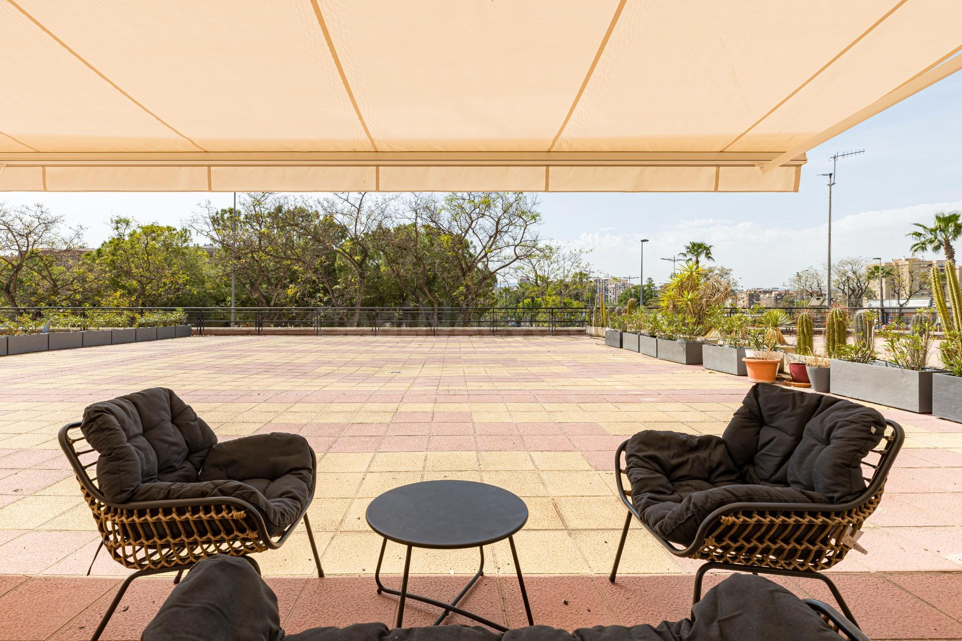 Exclusiva vivienda en Mucia, Avenida Infanta Cristina – Juan