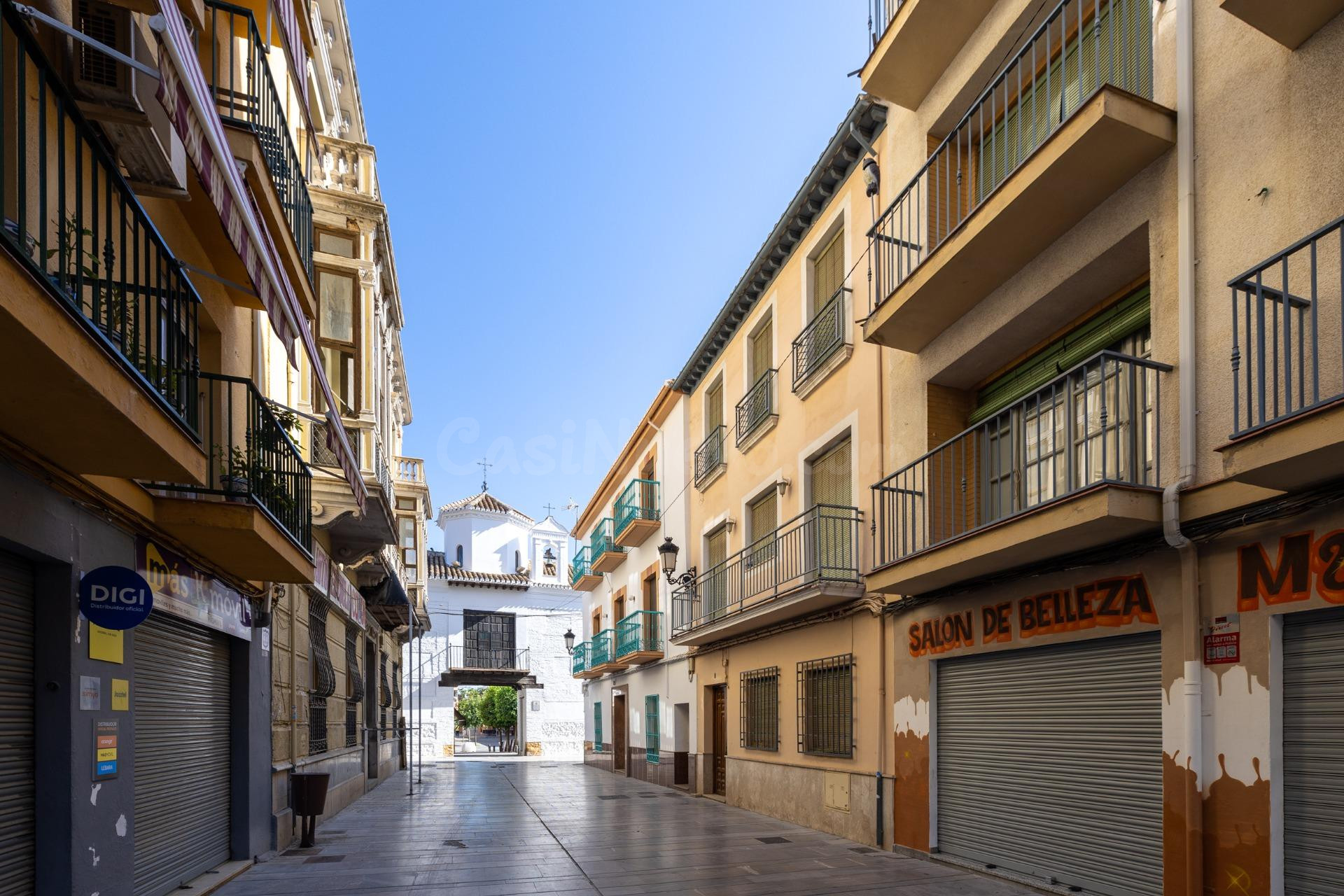 Casa en el centro de Santa Fé (Granada) - foto 2