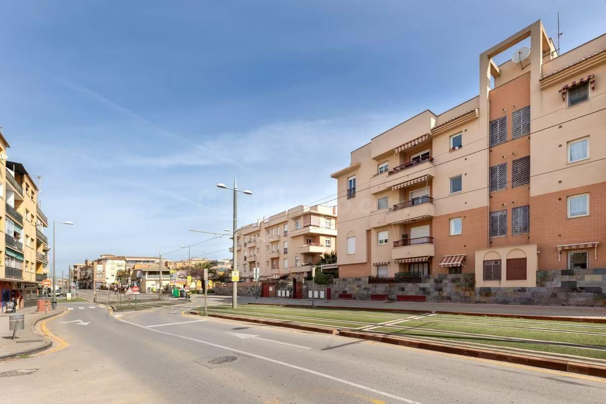 Piso en el Barrio de los Periodistas, Cerrillo de Maracena. 