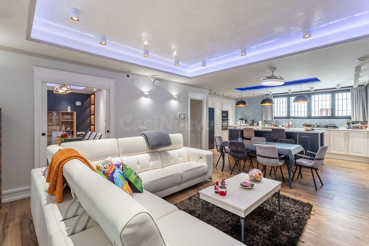 Exclusiva vivienda de nueva construcción en el corazón de Granada