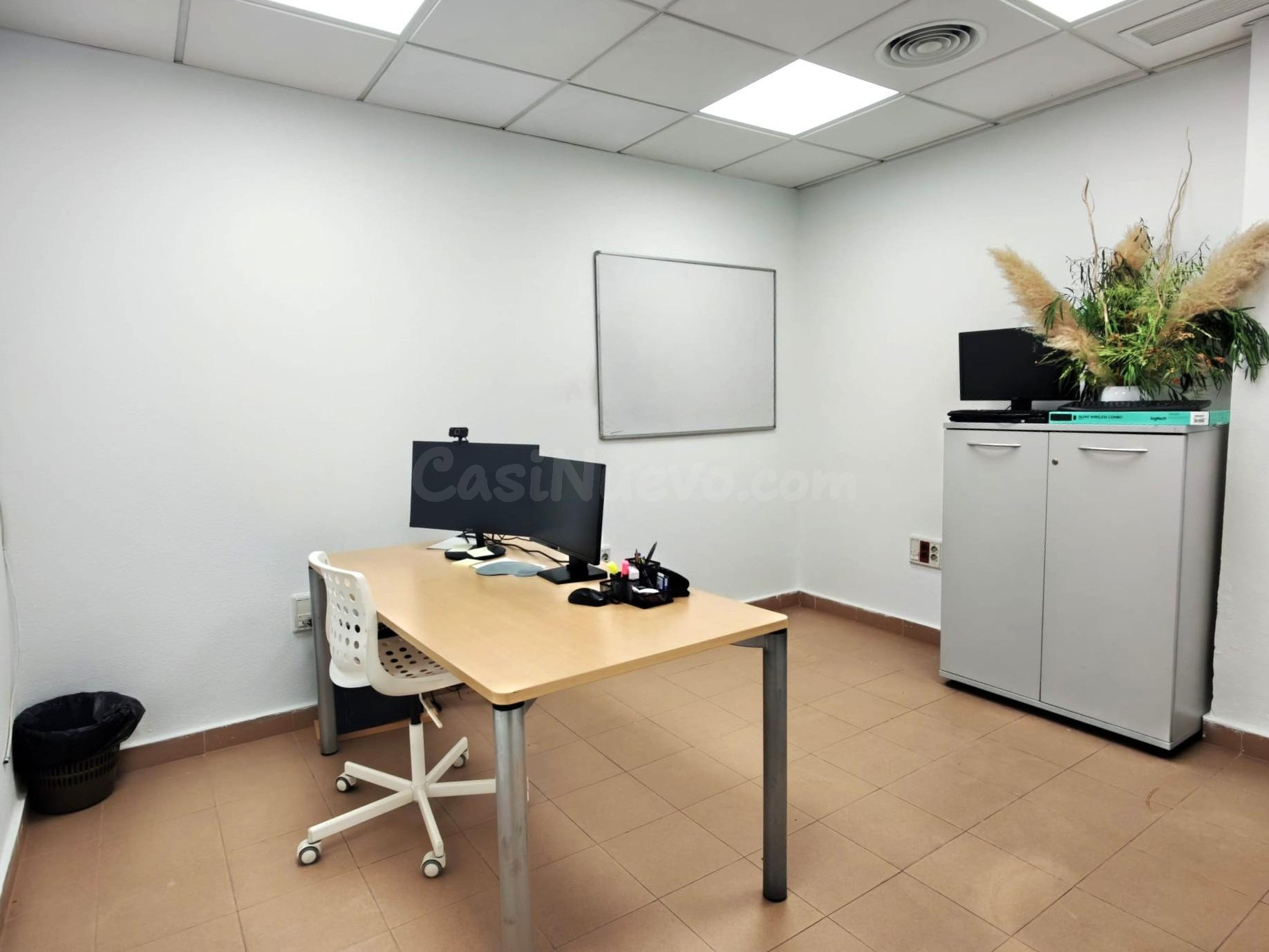Local comercial reformado en Santa María de Gracia, Murcia