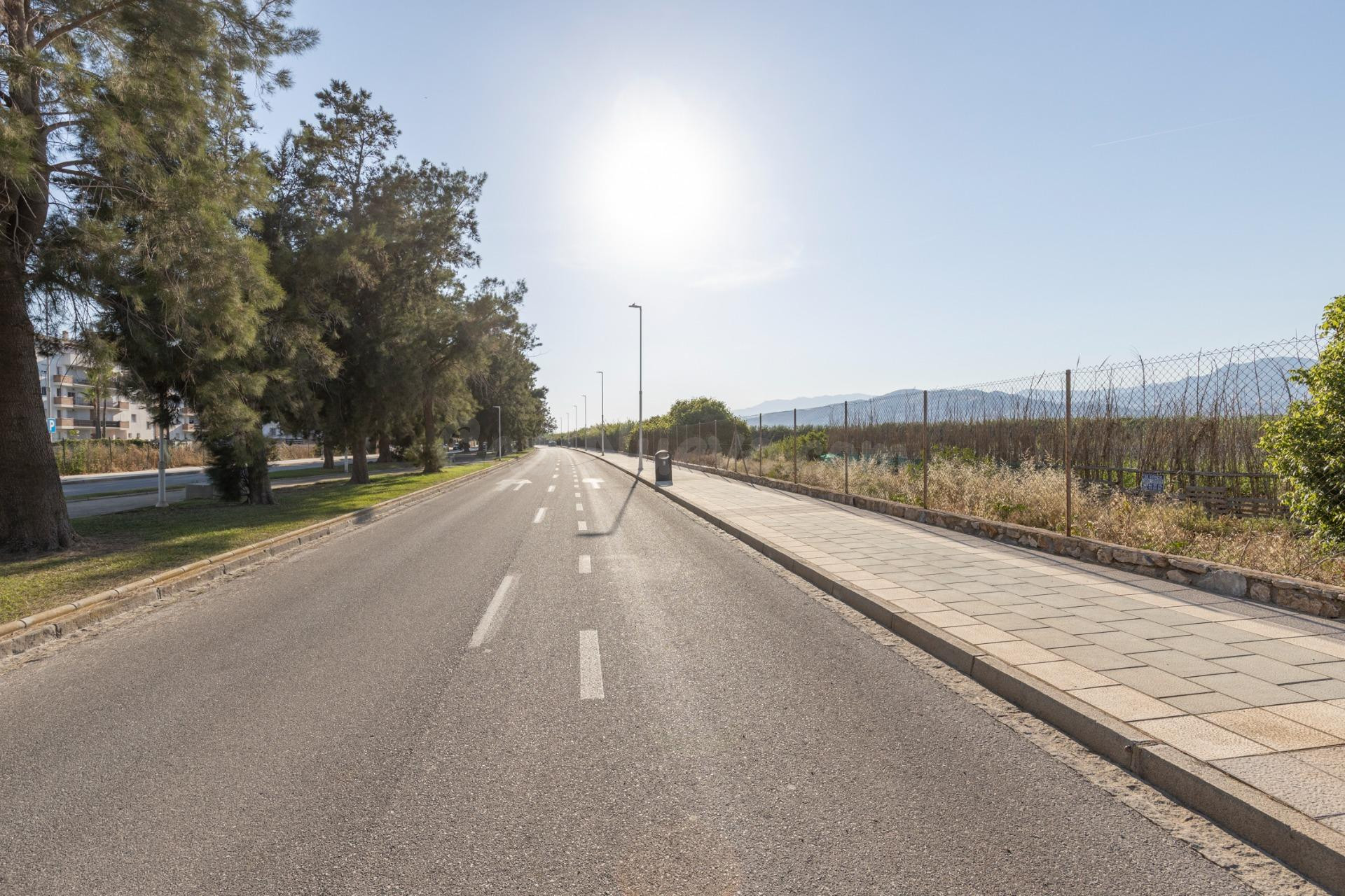 Invierte en el futuro de Playa Granada: una oportunidad únic - foto 2