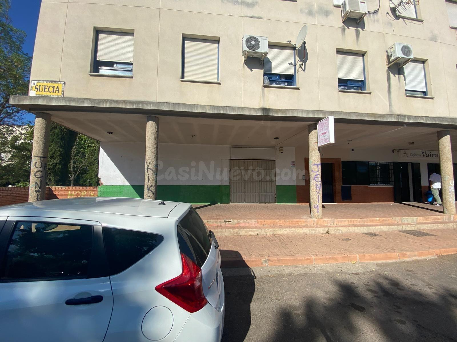 Local comercial 103m² en venta - Cerro de Reyes