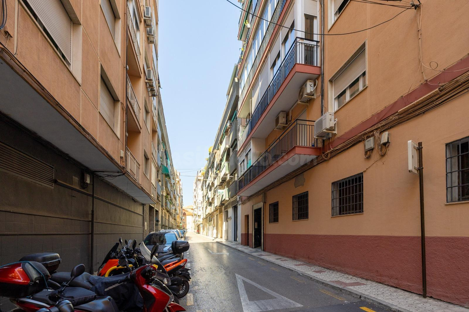 Encantador Piso en zona Alhamar, Granada - Perfecto para Tu  - foto 5