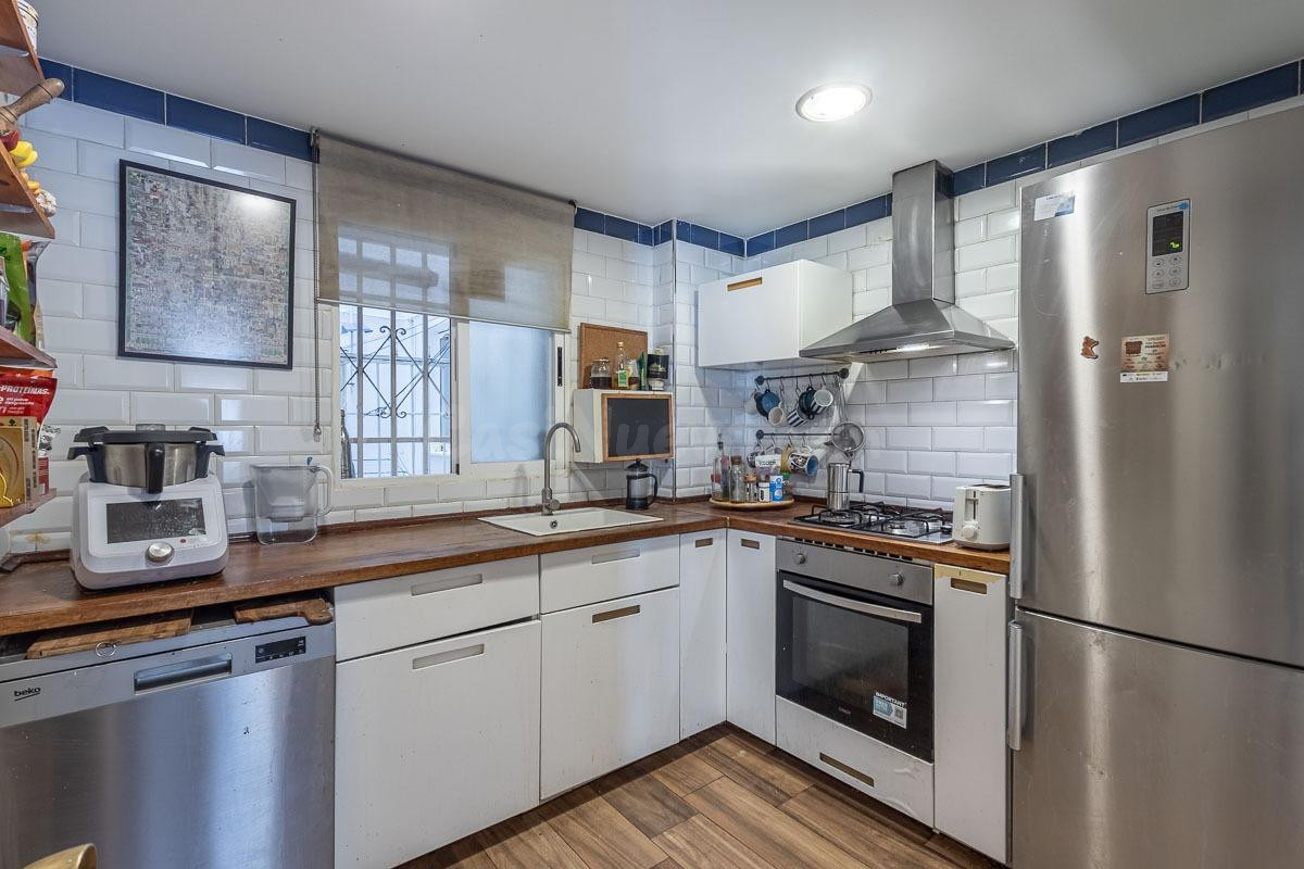 PISO REFORMADO EN VENTA · PEDRO ANTONIO DE ALARCÓN · GRANADA - foto 5