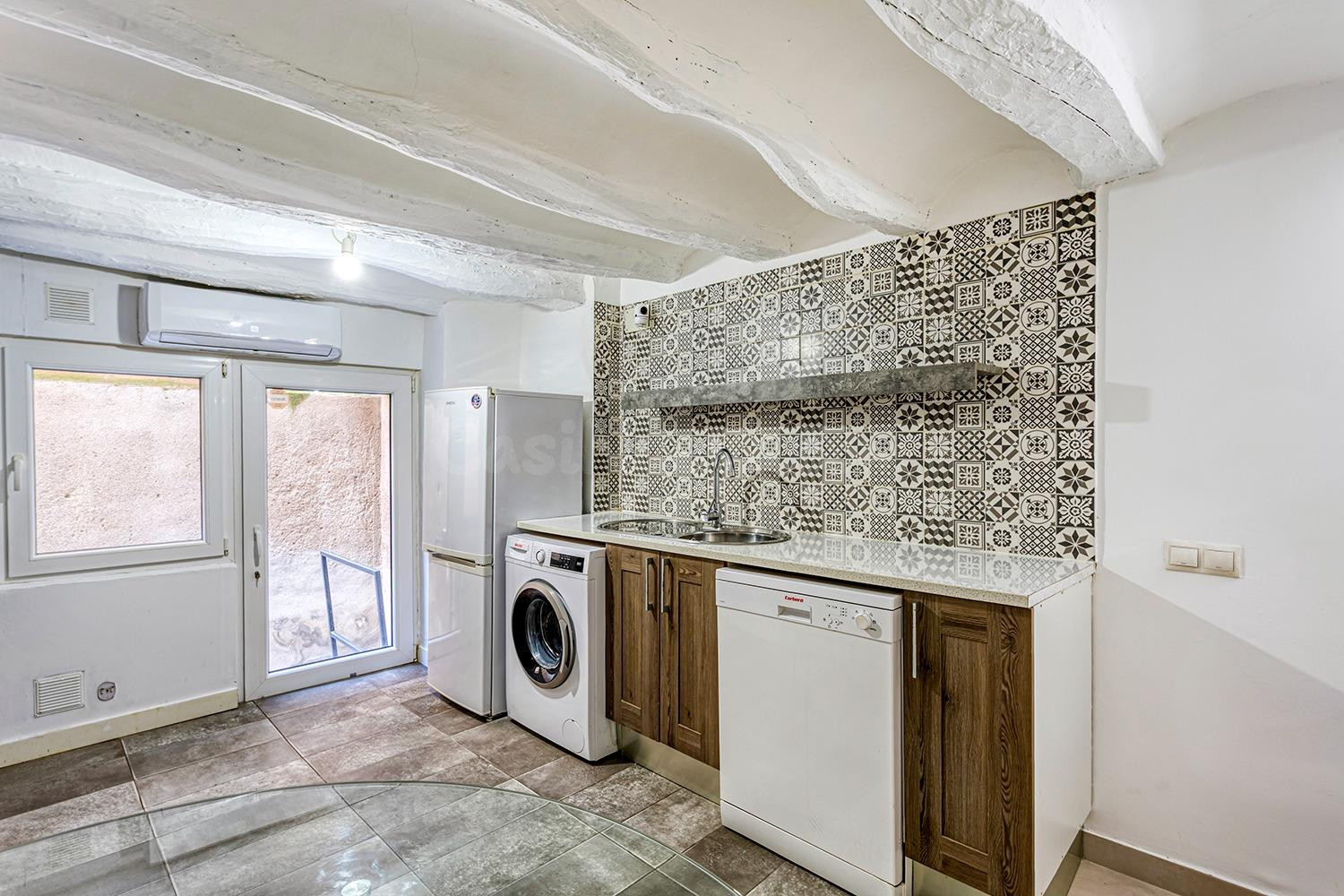 DUPLEX VERSATIL AMB PRIMERA PLANTA PROTAGONISTA I ESPAI EXTE - foto 4