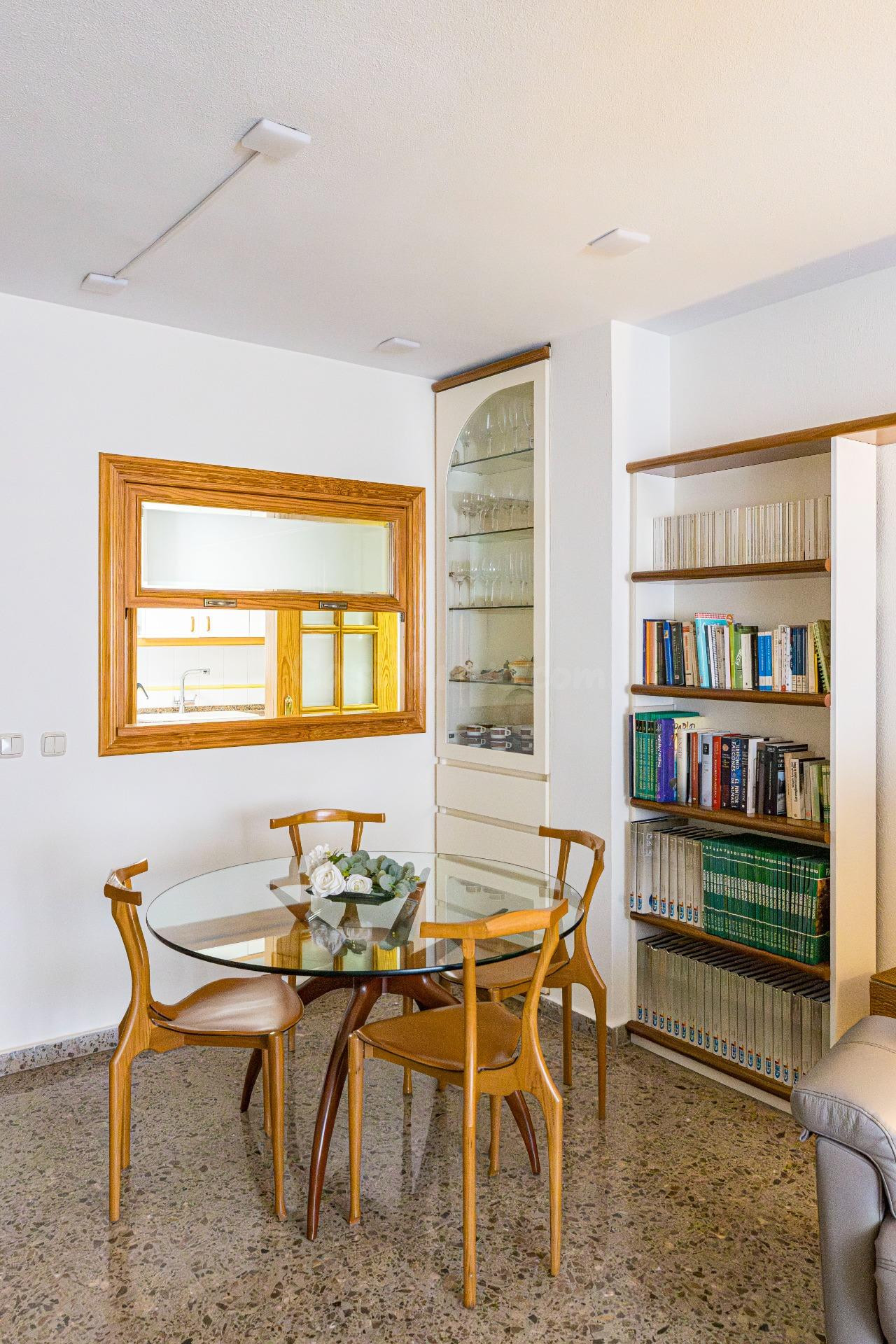 Bonita vivienda para entrar a vivir junto al Cuartel de Arti - foto 4