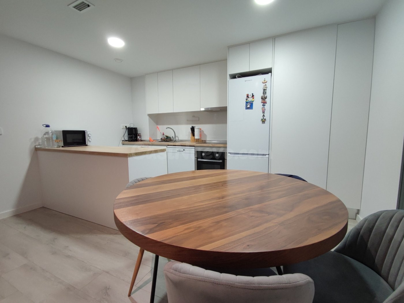 Se VENDE piso SEMI-NUEVO junto a JUAN CARLOS I, con TERRAZA, - foto 4