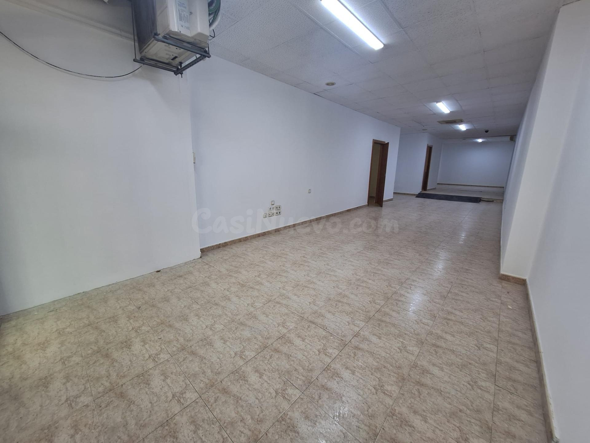 Local al centre d' Igualada - foto 4