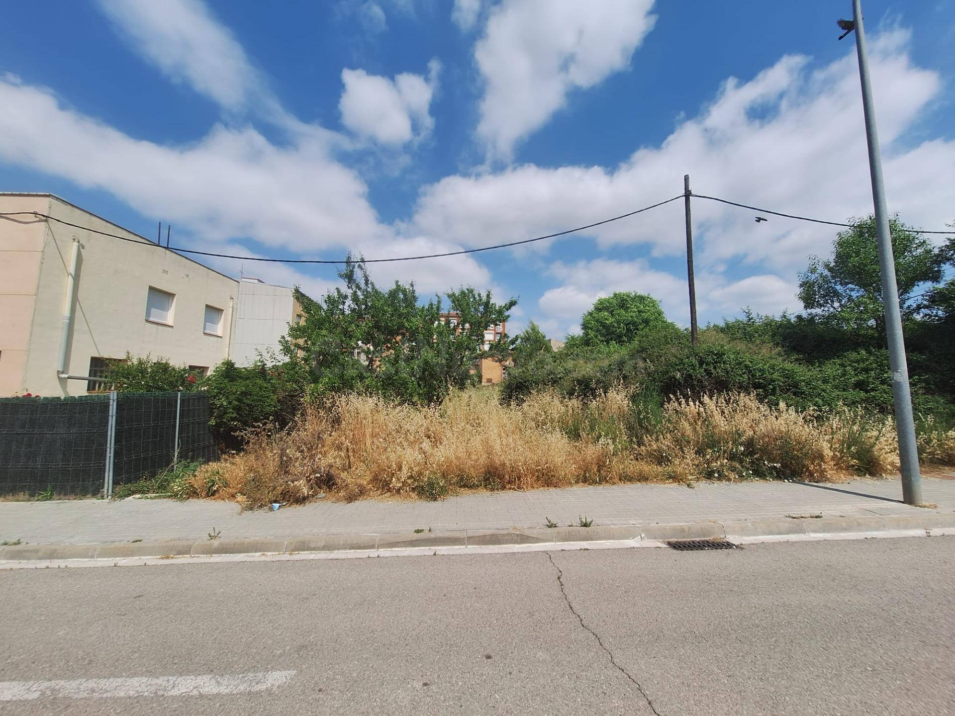 Parcel·la urbana no consolidada de 212 m2 al Barri de la Pau - foto 4