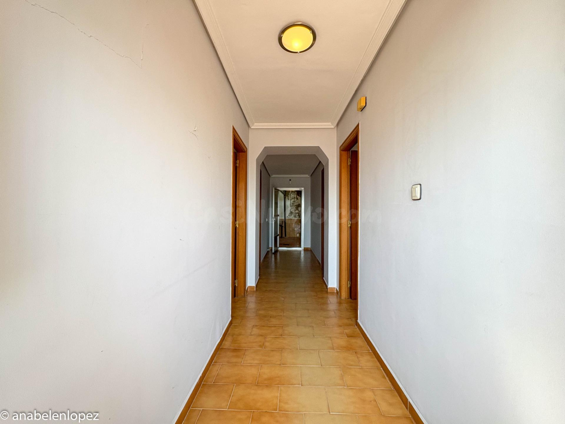 Piso en planta baja de 121 m2 construidos con patio de unos  - foto 4