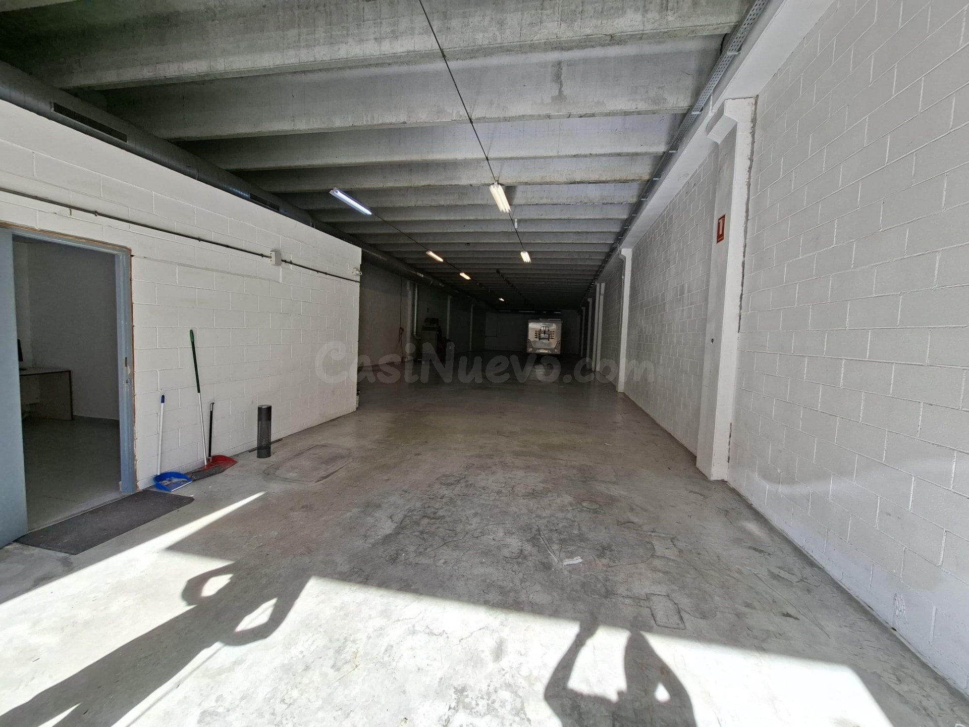 Nau industrial en lloguer al polígon d'Igualada – 430 m2 - foto 2