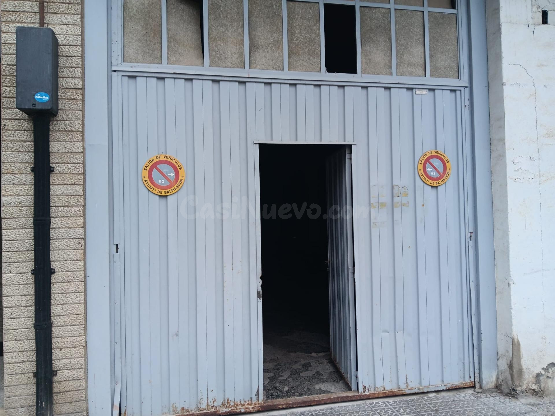 Se Vende Local en Balmaseda - foto 3