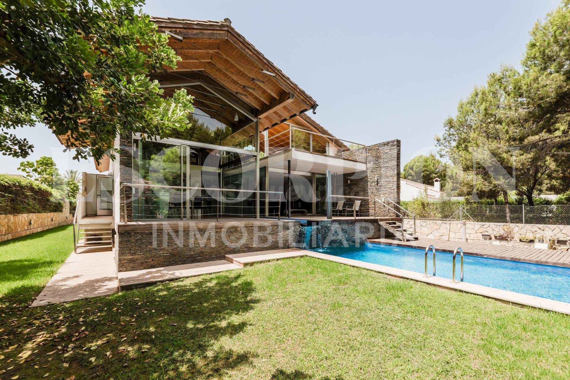 Chalet Independiente en 1ª Linea de Golf, en Urbanización To - foto 3