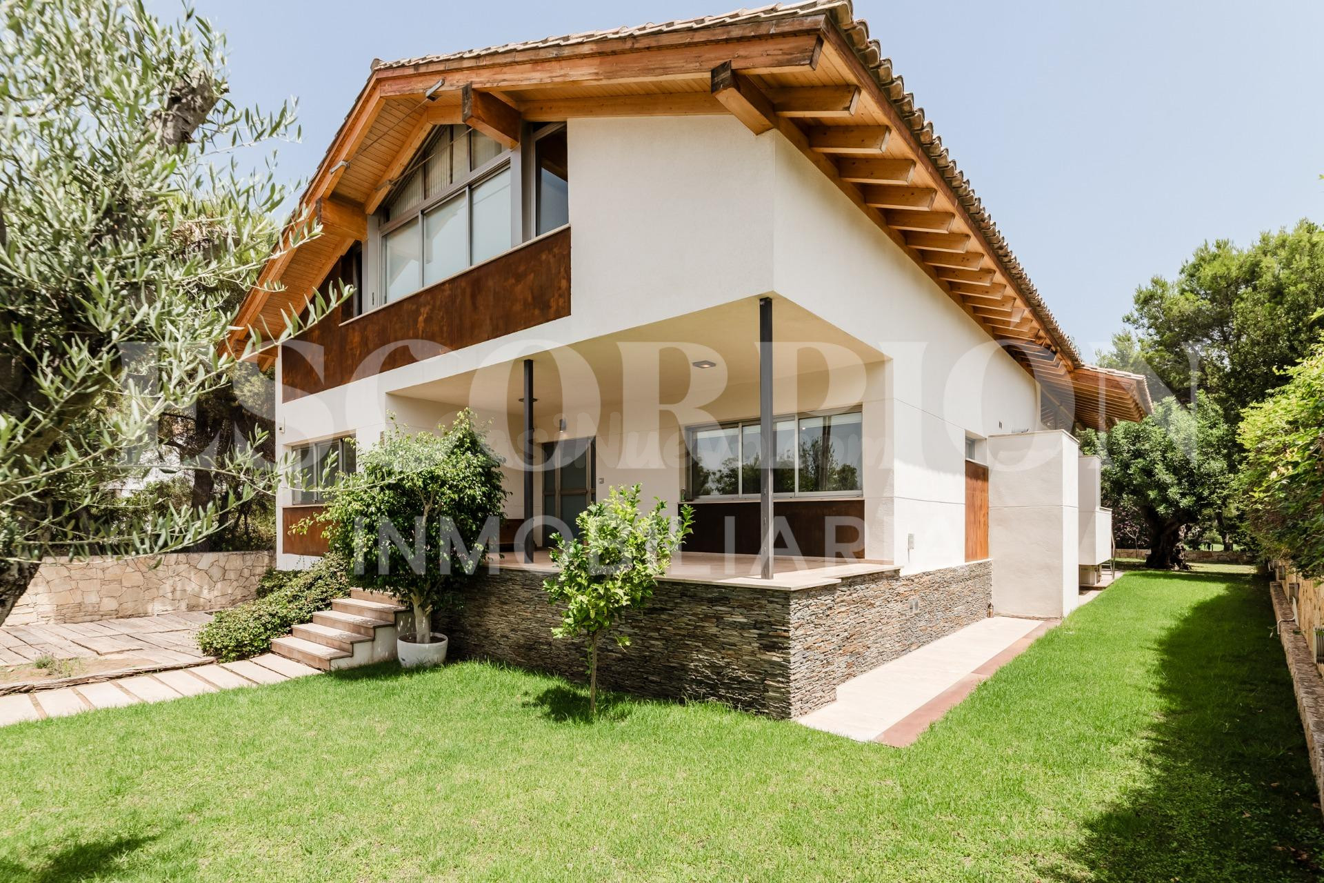 Chalet Independiente en 1ª Linea de Golf, en Urbanización To - foto 4