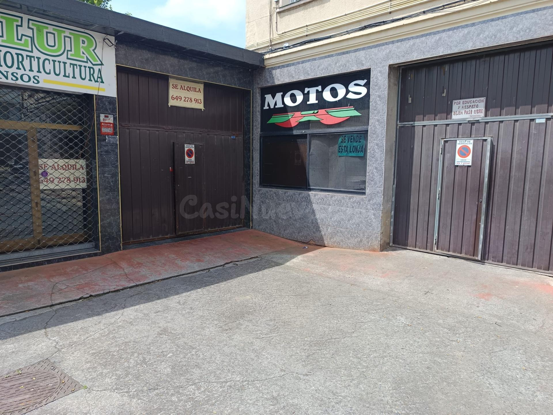 Venta local comercial - foto 2