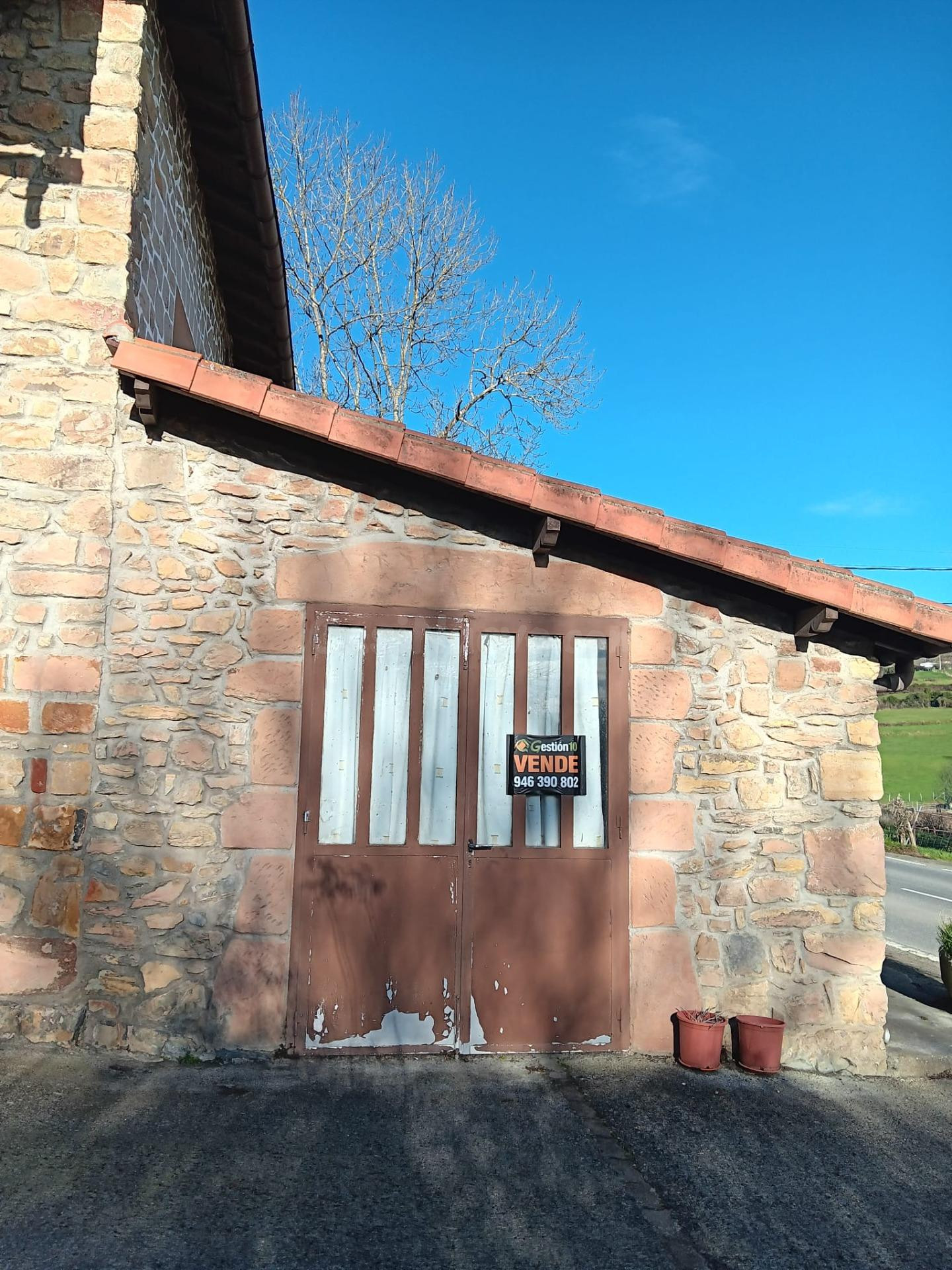 Venta Casa de Piedra con terreno en Artzentales - foto 3