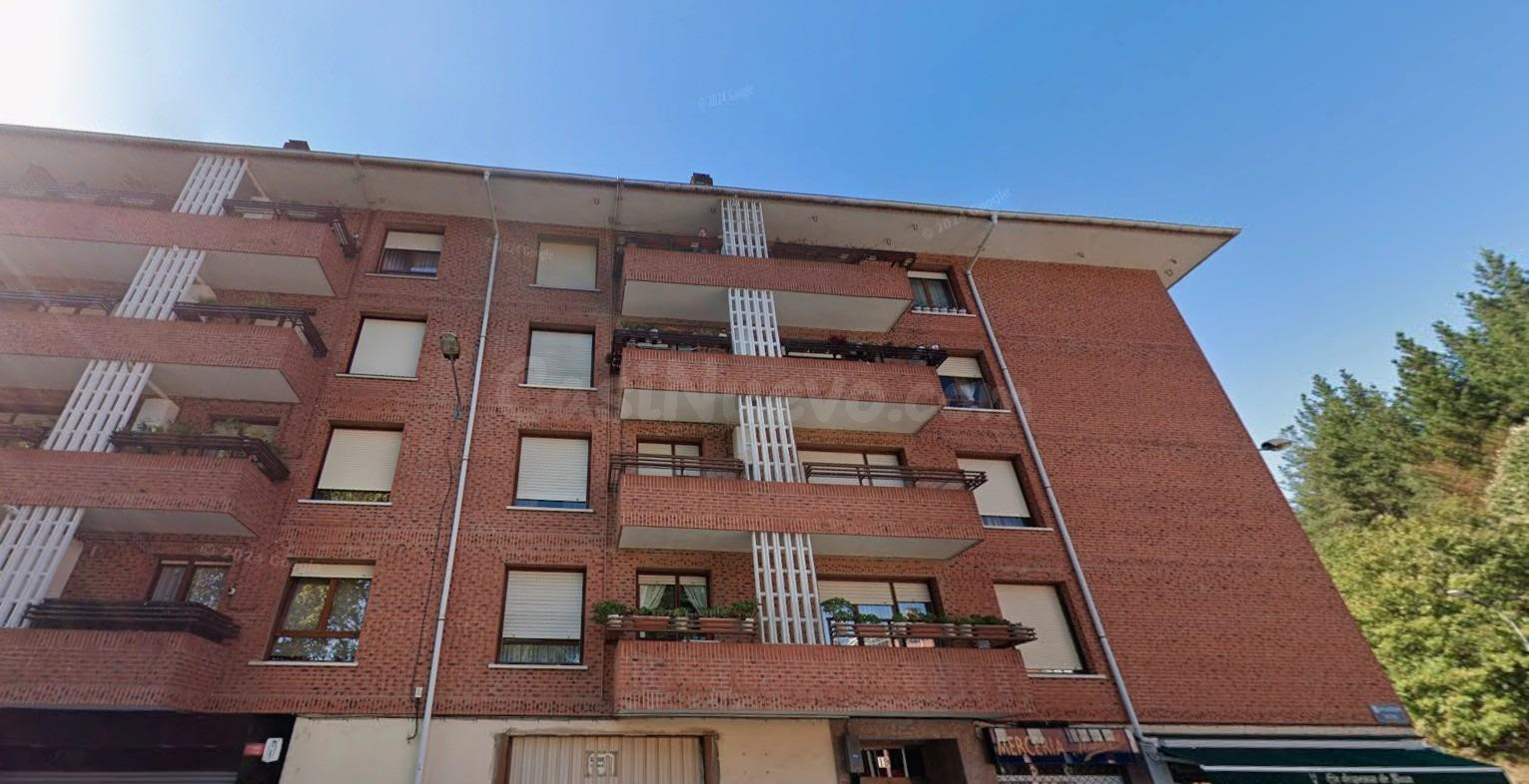 Venta piso en Zalla - foto 5