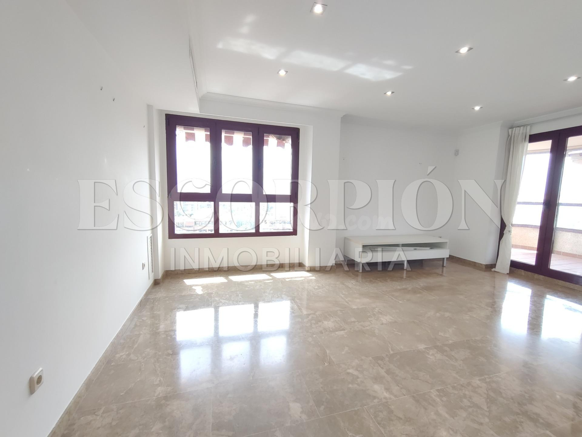 Espectacular piso a la venta en Av. Cortes Valencianas - foto 3