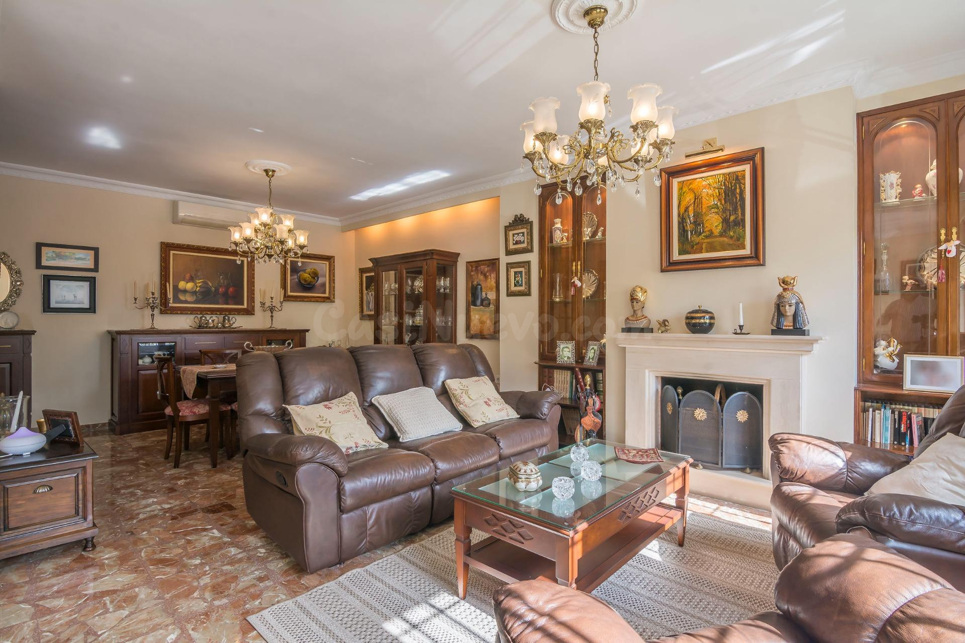 Adosado 4 habitaciones 455m² en venta - Alora