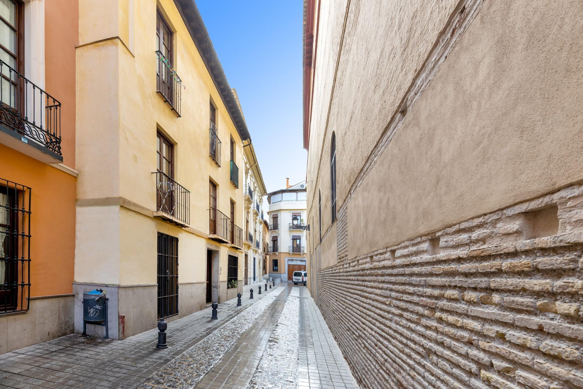 ¡Tu rincón perfecto en Granada! Luminoso piso de 1 dormitori - foto 5