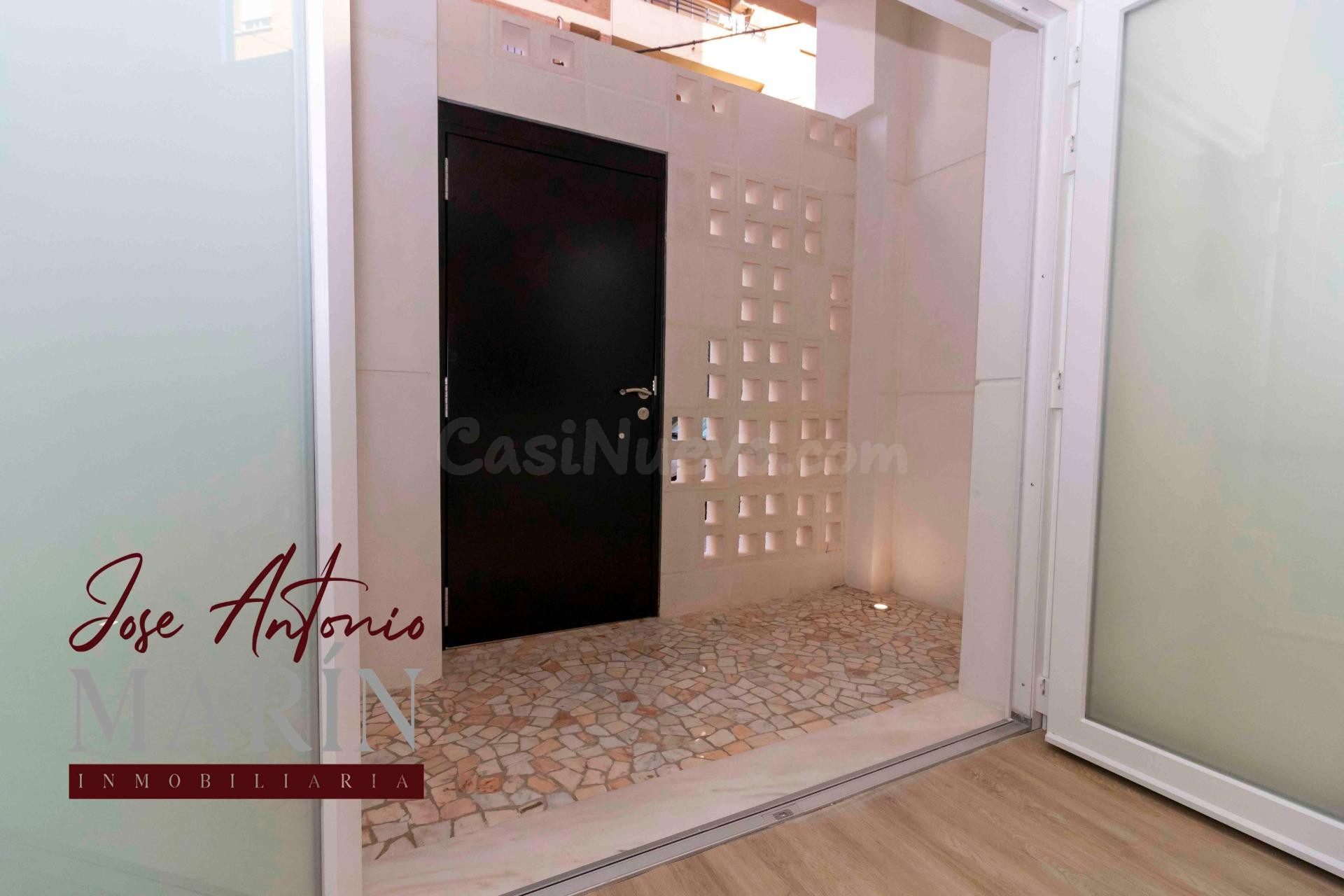 Apartamento a estrenar con patio en Pardaleras. - foto 5
