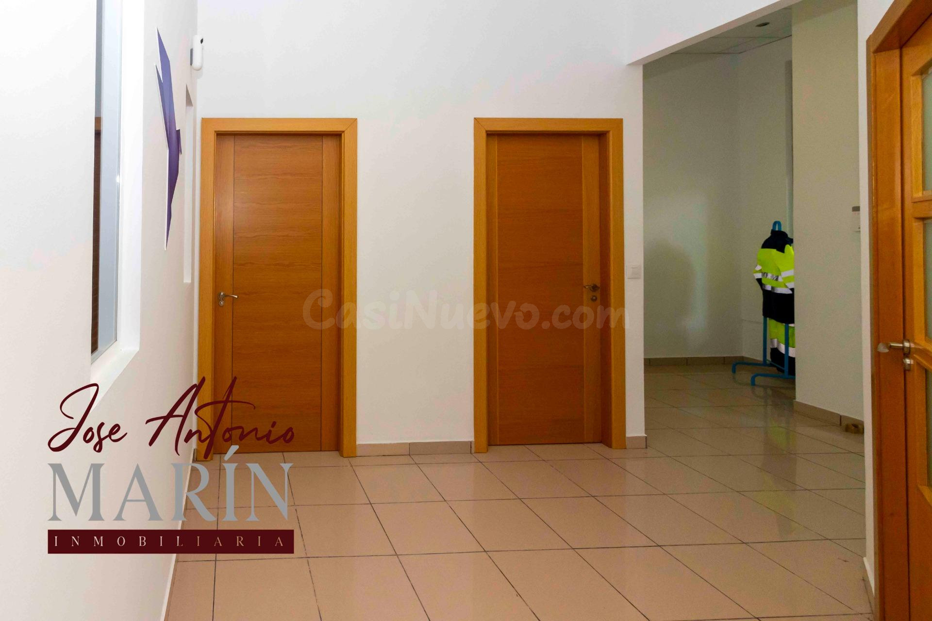 LOCAL A LA VENTA EN RONDA NORTE - foto 4