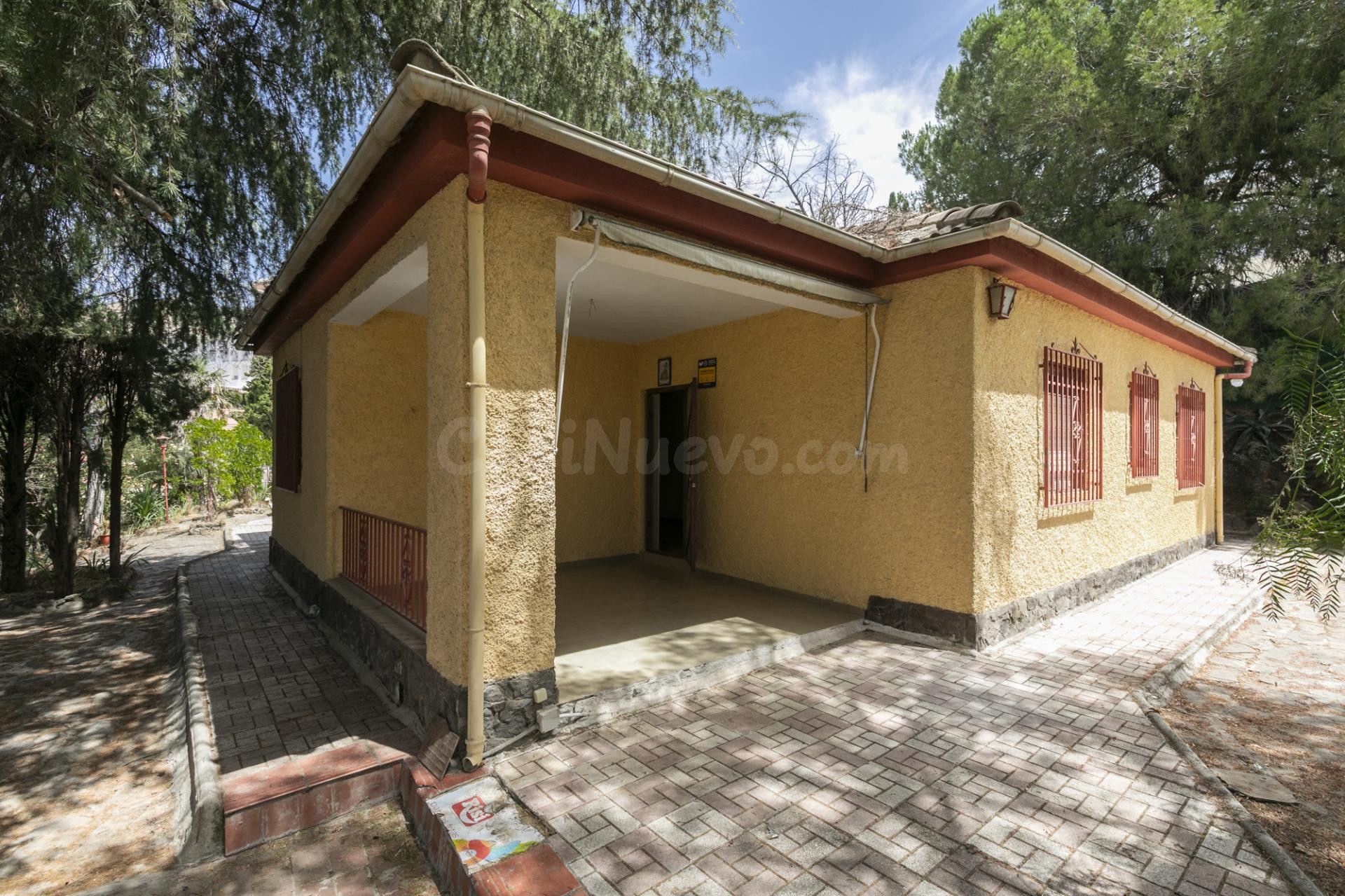 CHALET INDEPENDIENTE CON GRAN POTENCIAL DE EDIFICACIÓN EN CENES DE LA VEGA