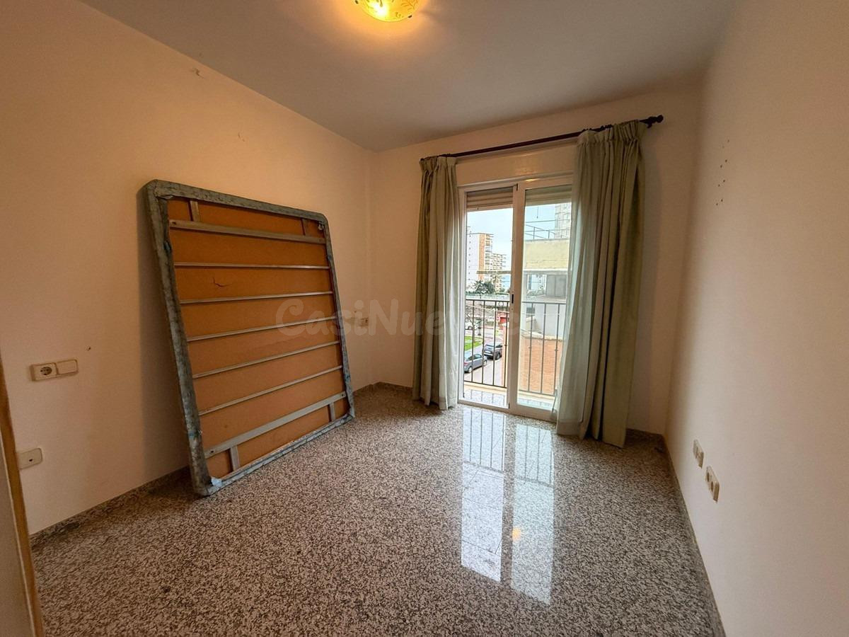 Atractivo Apartamento en Los Boliches con Garaje y Trastero - foto 4