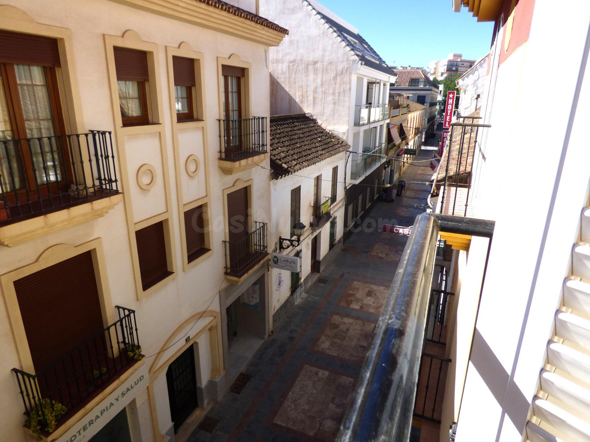 PISO EN VENTA DE 2 DORMITORIOS EN PLENO CENTRO DE FUENGIROLA