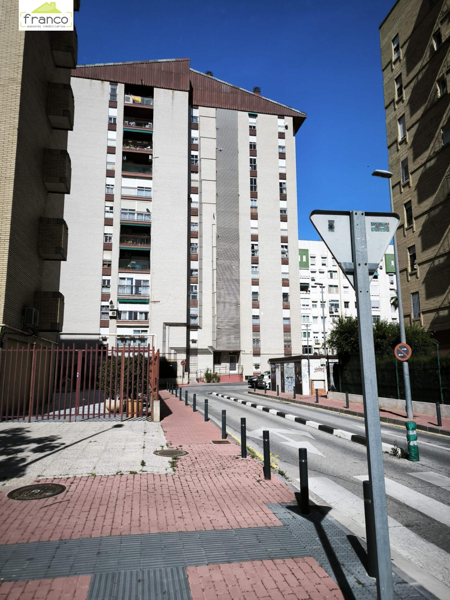PLAZA DE GARAJE - foto 2