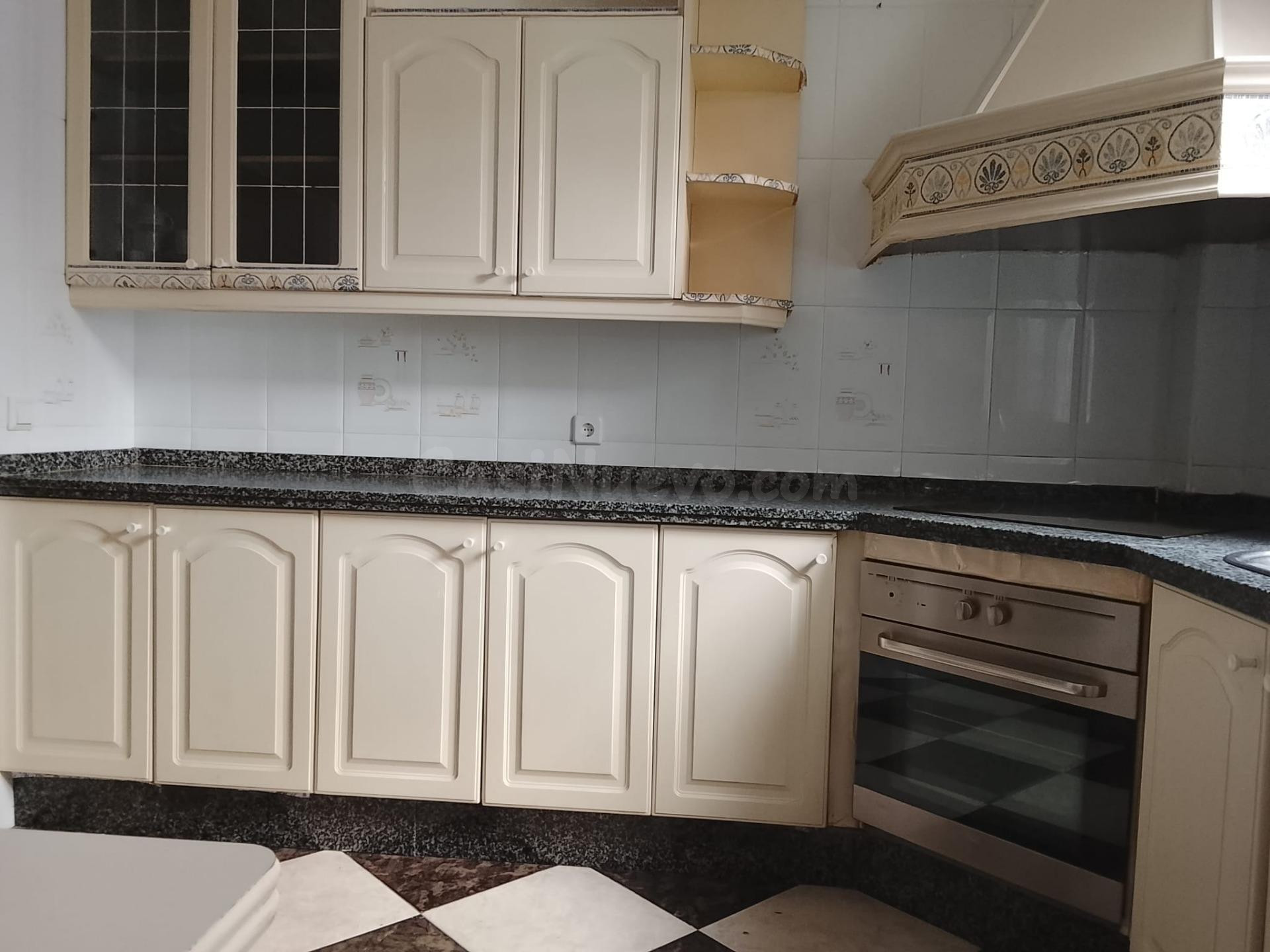 Piso en venta en Calle Soria - foto 5