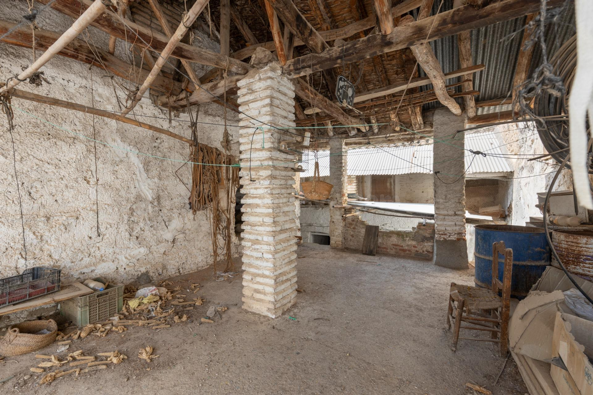 Bonita casa diáfana en el corazón de Albuñuelas - foto 5