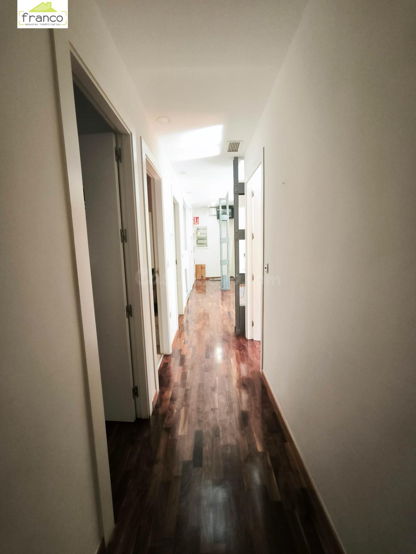 Piso luminoso en primera línea de Trapería, Murcia - €1250/m - foto 5