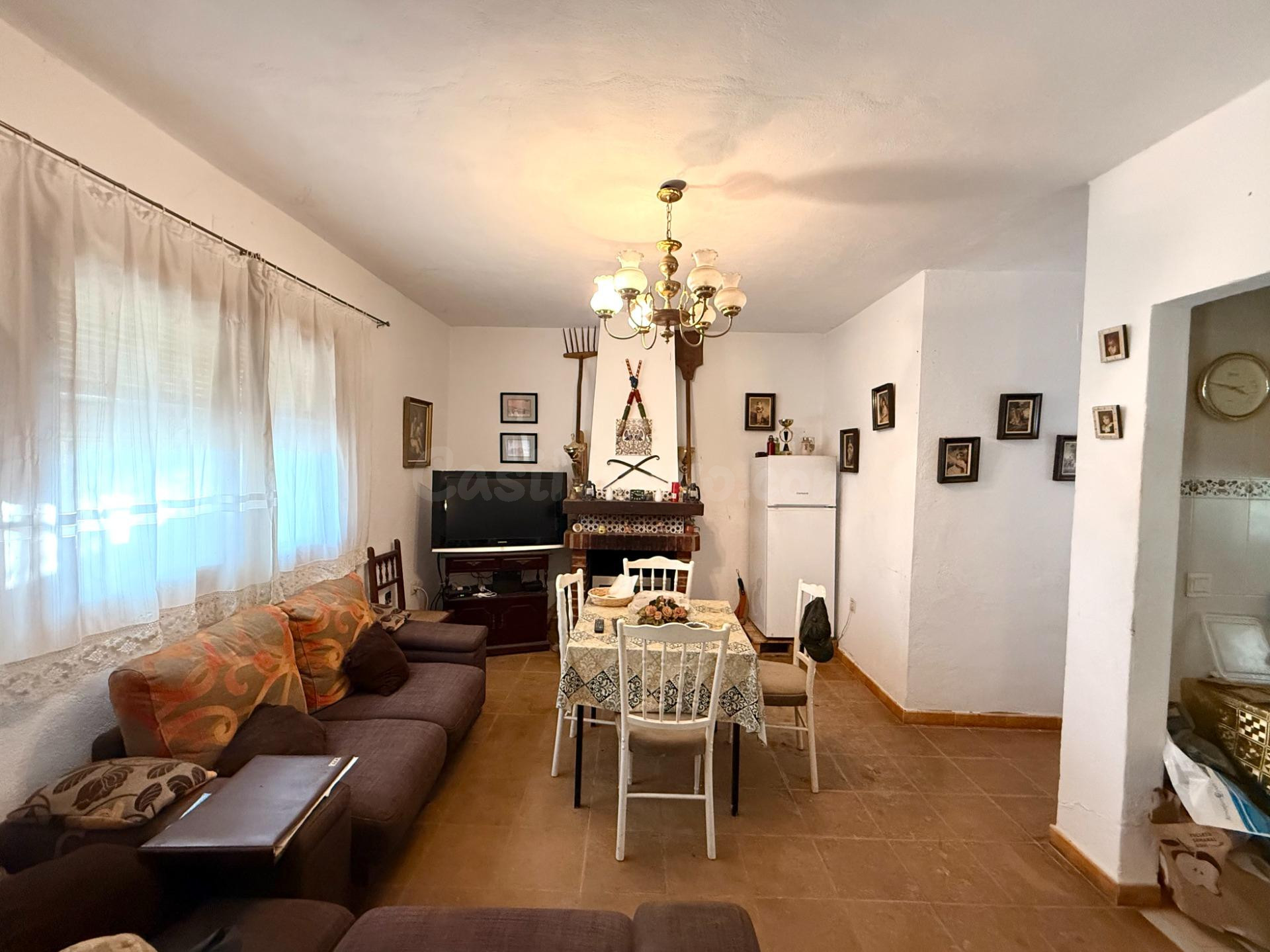 CASA RUSTICA Y PARCELA EN SIERRA GORDA