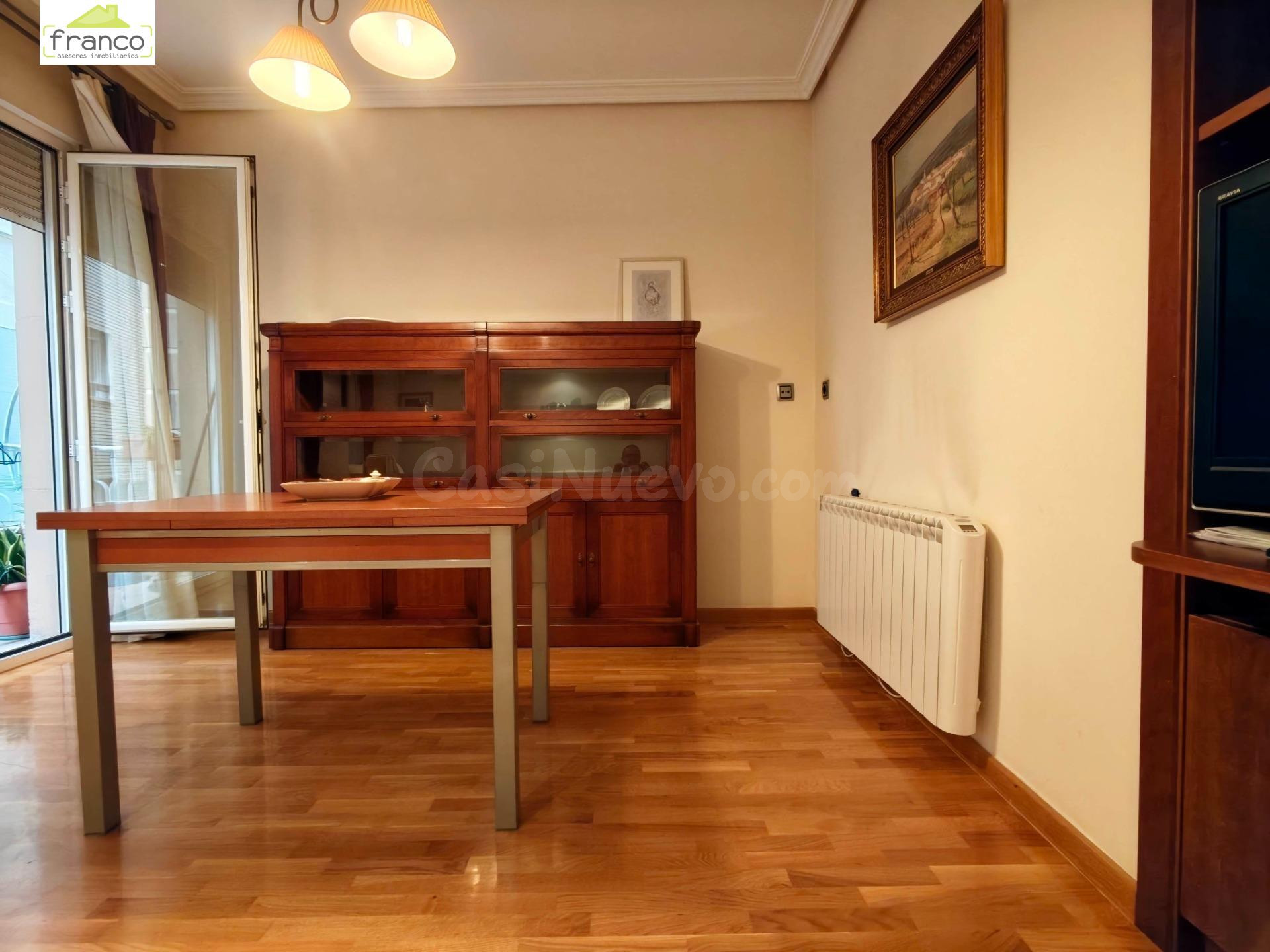 Amplio y centrico Piso en el Corazón de Murcia - Ideal para  - foto 5