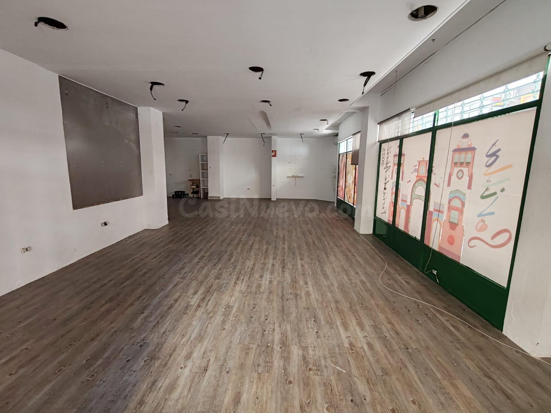 Local comercial en alquiler en Calle Juan Sebastián Elcano,  - foto 5