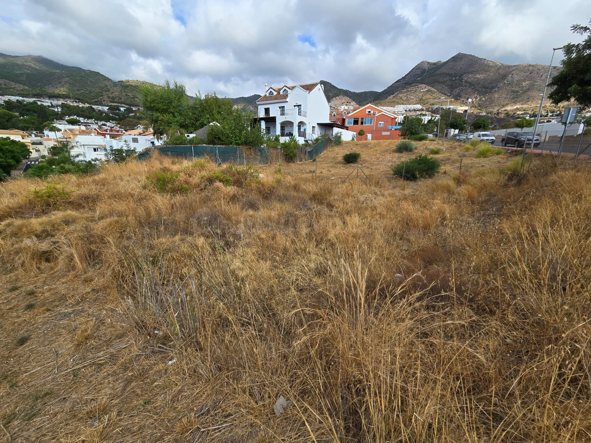 Excelente Parcela Urbana en Benalmádena - Ideal para Chalet  - foto 5