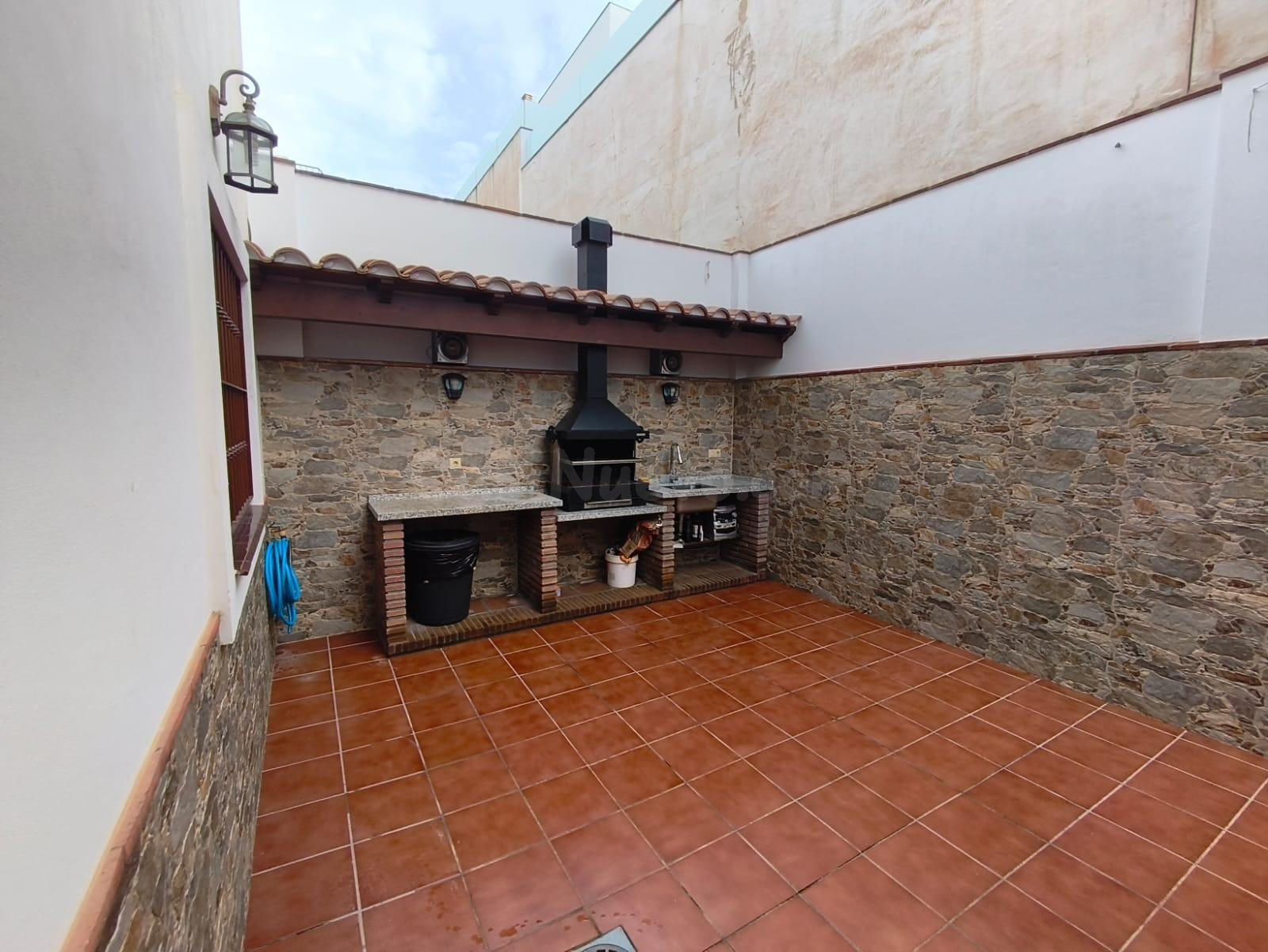 Amplia y Funcional Vivienda Independiente en Los Pacos, Fuen - foto 2