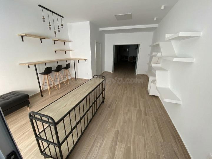 ¡ATENCIÓN AMANTES DEL DISEÑO! ESPECTACULAR ESPACIO TIPO LOFT CON PATIO PROPIO Y POTENCIAL DE CAMBIO DE USO
