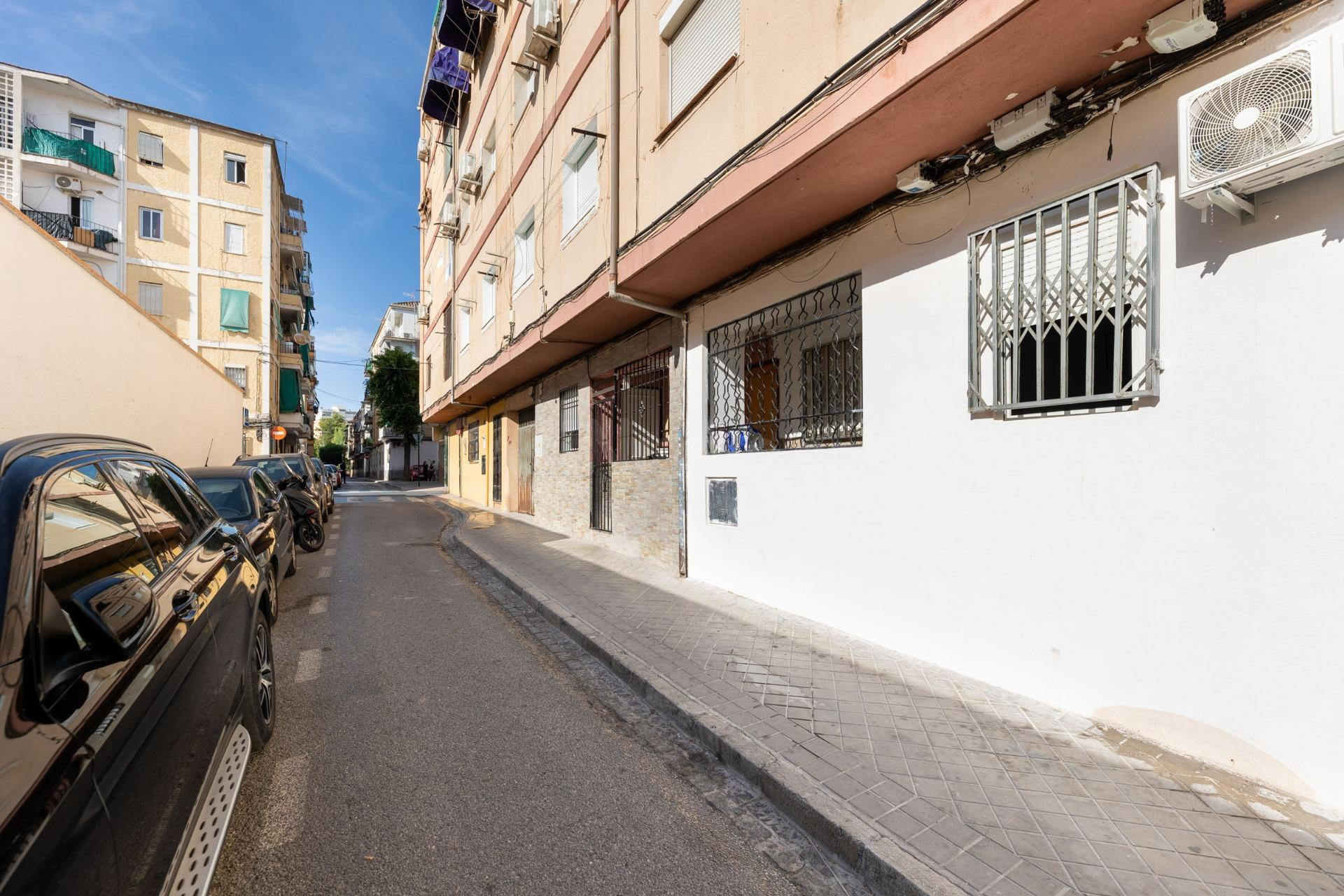 Local transformado en 4 apartamentos con rentabilidad inmedi - foto 5