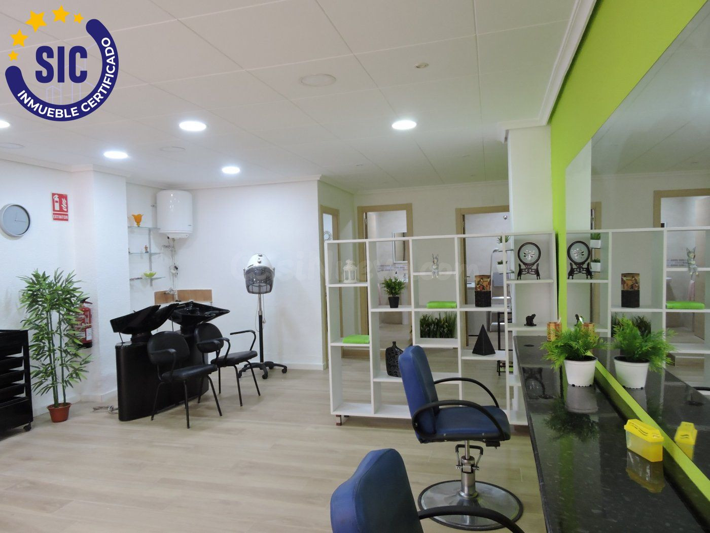 Local en alquiler en Mislata preparado para peluquería o par - foto 4