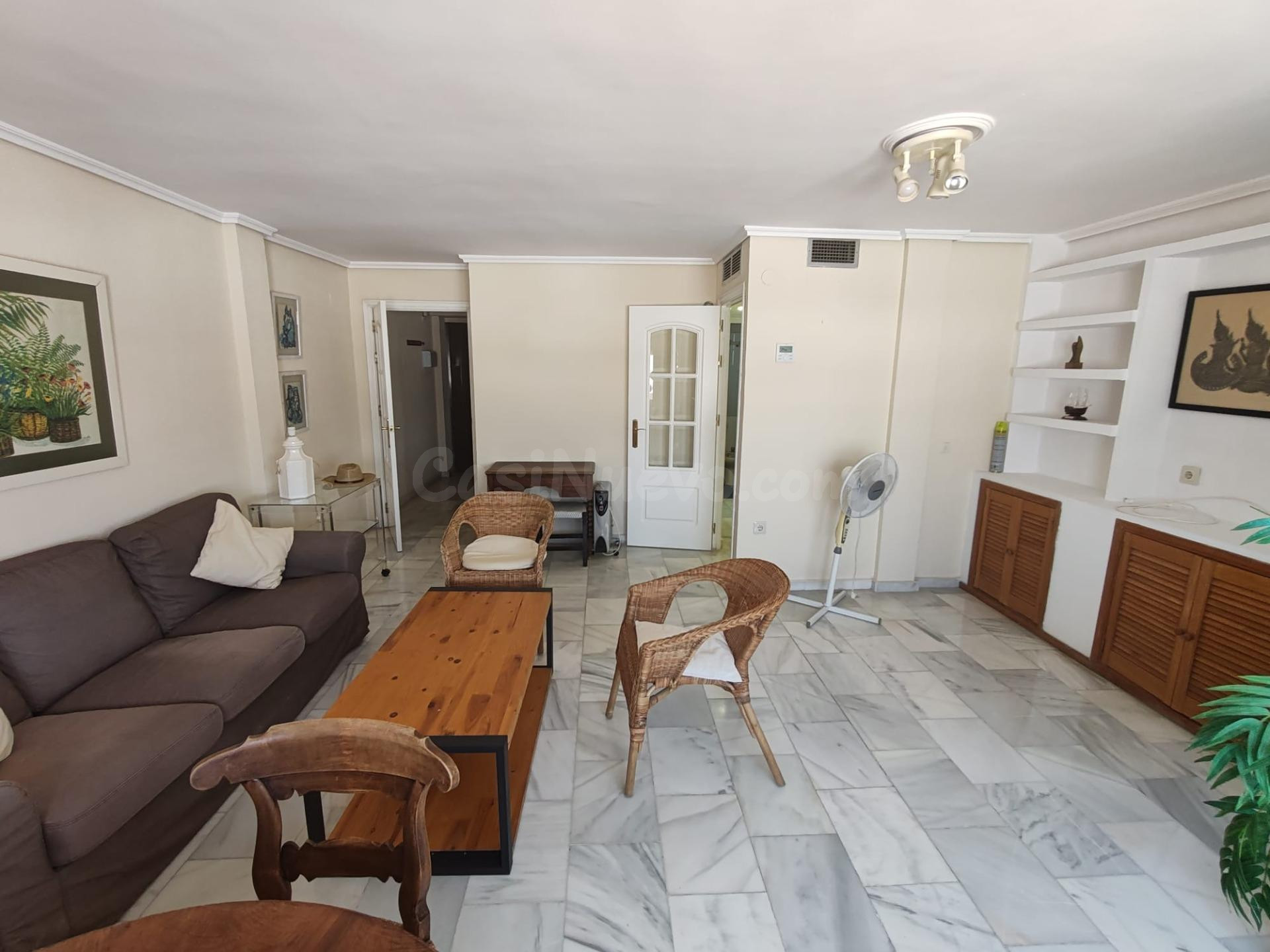 Estupendo piso en Triana amueblado - foto 2