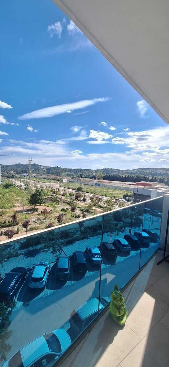 ¡Encantador apartamento en planta media en Jardines de Las L - foto 5
